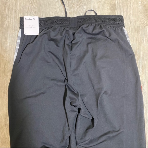 NWT Nike Dri-FIT Strike Women's Soccer Pants black/neon pink size small - Picture 15 of 16